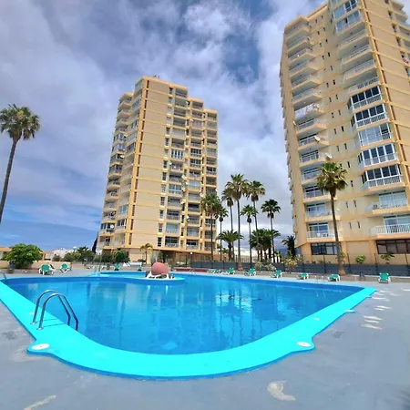 Amazing View Over The Ocean In Playa De Americas Апартаменти *